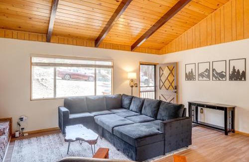 Pine Mountain Club House | Mountain-View Haven w/Deck in Pine Mountain Club