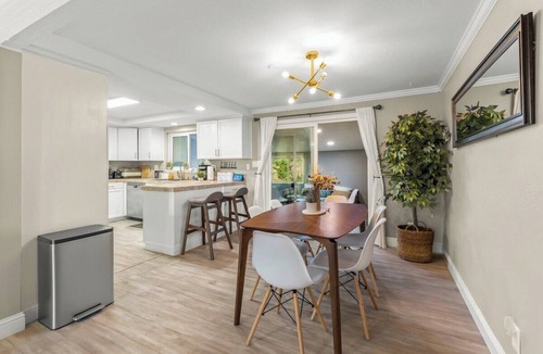 West University House | Mtn+City Views | 4BR Firepit FamilyRetreat NearUNR