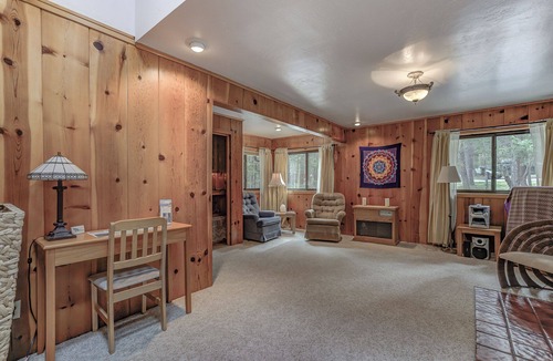 Weed House | Namaste House at Healing Waters of Shasta