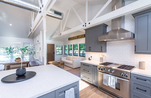 Napa House | Napa Valley Oak Knoll Modern Farmhouse