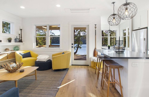 Friday Harbor House | New Listing! Charming Waterfront Retreat - De Haro Bay House