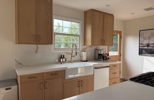 Culver - West House | Newly Renovated 3BR LA Home w/EV Charger + Outdoor Patio, 2.5mi to Venice Beach