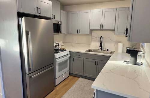 Rancho Cordova House | Newly Renovated 2br Retreat I HOT TUB & GAMES