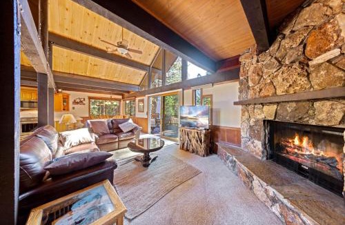 Tahoe Sierra Estates House | Nightingale Retreat by Tahoe Getaways - 3BR, Close to Tahoe City, Walk to Bike Path & Private Beach Access