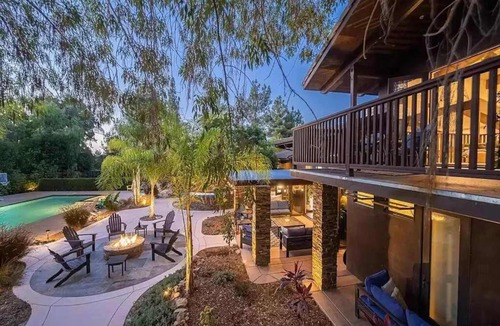 Lake Hodges House | North County Estate - Pool Spa & Volleyball Court
