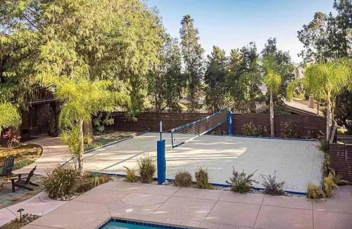 Lake Hodges House | North County Estate - Pool Spa & Volleyball Court