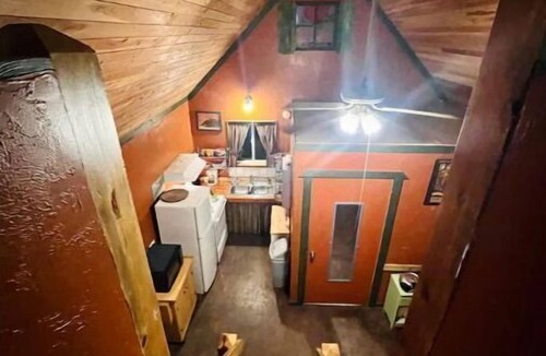 Conconully Cabin | NorthFork Lodge Cabin #3 “The Maple”