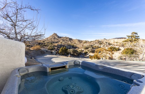 Yucca Valley House | Observatory, Game Room, Hot tub, Fire Pit, BBQ, 360° View at Observatory Retreat