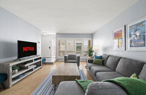 Solana Beach House | Ocean Breeze Getaway - Solana Beach Condo