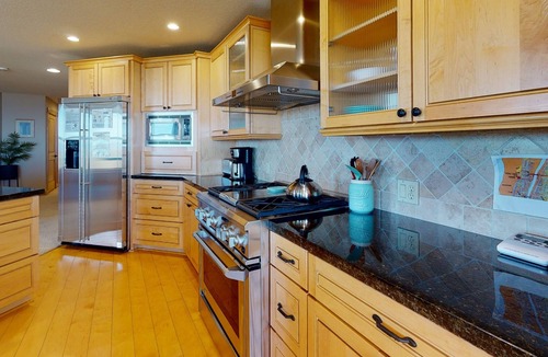 Seaside House | OCEAN FRONT: SEAVIEW SERENITY: Seaside Vacation Homes, Inc Managed