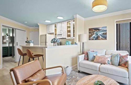 Monterey Condo | Ocean Harbor 318 - Monterey Condo - Serenity by the Sea