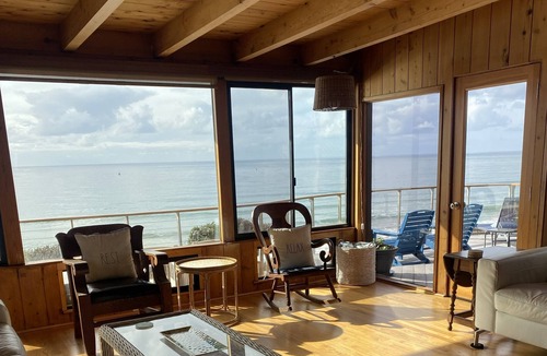 Leucadia House | Oceanfront Home, Stone Steps Beach Access, Jacuzzi on Oceanfront Deck
