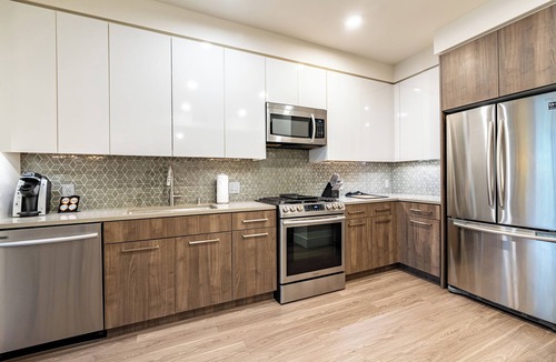 Mountain View Apartment | One Bed Perfect for WFH in Heart of Silicon Valley