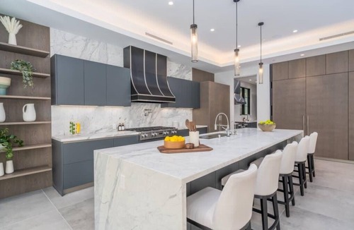 The Flats Villa | Opulent Beverly Hills Estate
