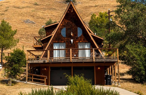 Kernville Cabin | Outdoorsy A-Frame Cabin - Near River, Hot Tub & EV
