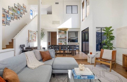 Los Angeles County House | Pacific Breeze - Modern Venice Beach Home