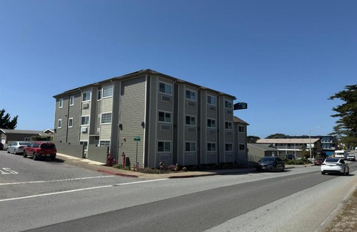 Sharp Park Hotel | PACIFIC DRIFT San Francisco Pacifica
