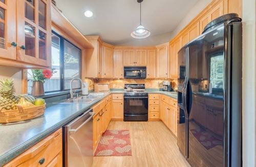 Tahoe Woods Cabin | Paige Meadow by AvantStay | Near Lake & Tahoe City