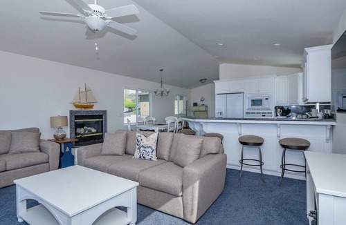 Cayucos House | Panoramic Ocean Views from this Beautiful and Immaculate Cayucos Home