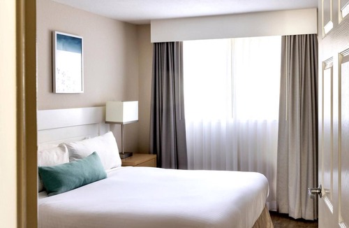 Rio del Mar Hotel | Partial View 1 BDR Suite