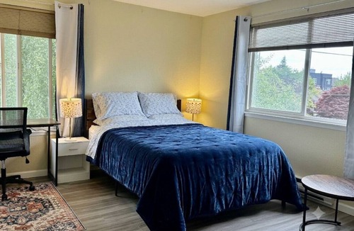 University District Apartment | Peaceful 1-bedroom apartment with AC in vibrant Seattle UW district