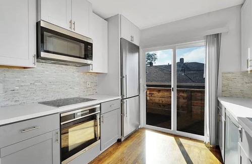 East Richmond House | Peaceful 2-bedroom house in Richmond perfect for relaxing stays