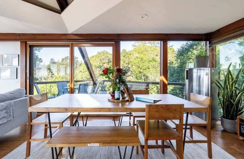 Aptos Cabin | Peaceful Treehouse with Ocean View