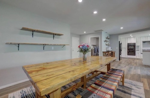 North Auburn House | Perfect 3-bed house with swimming pool, hot tub, & pool table