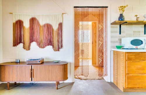 Wonder Valley House | Perfect Desert Oasis at Starry Hideaway- Modern Desert Escape with Hot Tub