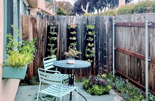 Oceano Condo | Pet Friendly 2 Bedroom Condo Walk To The Beach