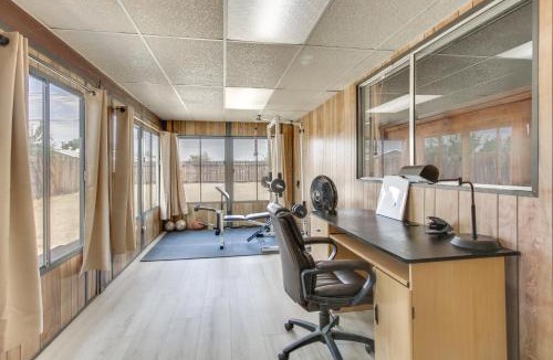 Ridgecrest House | Pet-Friendly Ridgecrest Home Near OHV Trails!