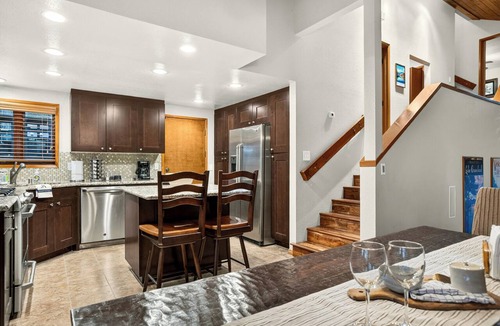 Cedar Glen Cabin | Pine-View Cabin Game Room + Fire Pit + Trail Access | Whispering Pines