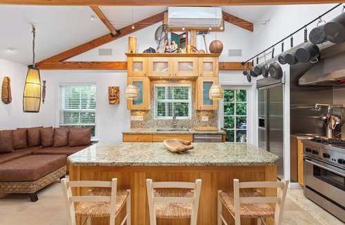 Encinitas House | Plantation Beach Cottage - Historic Encinitas Walking District