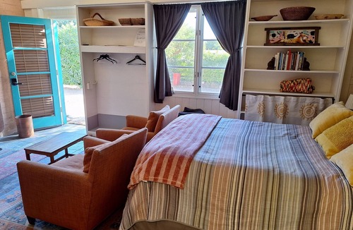 Toro Canyon Apartment | Pleasant studio with WiFi in the charming Foothills of Carpinteria.n