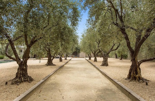 St. Helena House | Pool, Olive Grove, Bocce Court, Walk to town