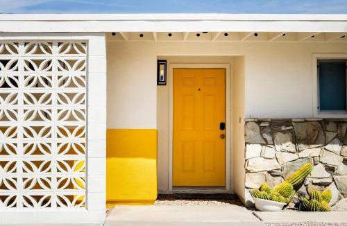 Twentynine Palms House | Pool Spa Stargazing Stylish Mid-Century Home Near Joshua Tree National Park