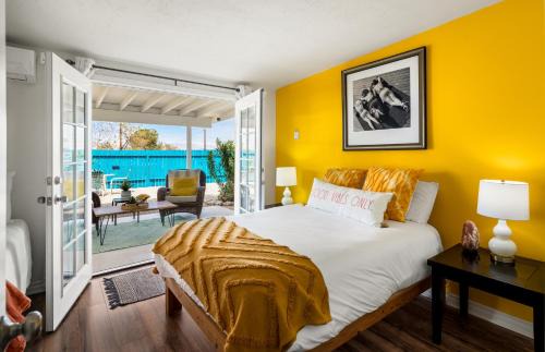 Twentynine Palms House | Pool Spa Stargazing Stylish Mid-Century Home Near Joshua Tree National Park
