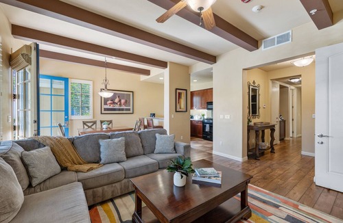 La Quinta Condo | Poolside! Stunning Villa near sparking pool & large spa, Garage, Pet Friendly! (L62-2)