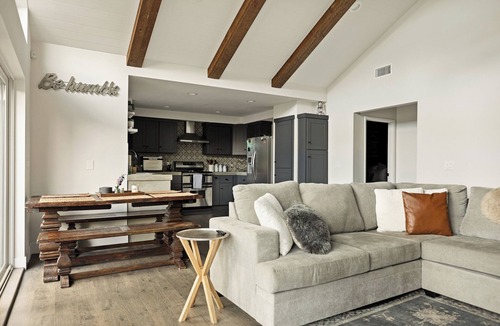 Crestline House | PREMIER 4BR LAKEFRONT HOME + BEST VIEWS + GENERATOR + EASY ACCESS TO LAKE
