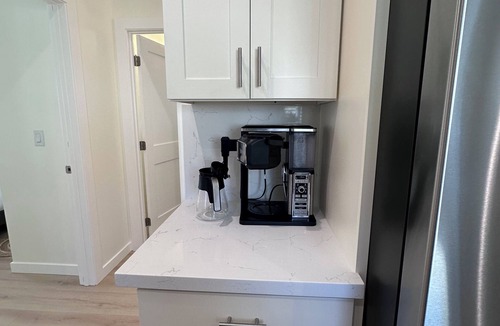 West Woodland House | Prime Location, Whisper-Quiet A/C in Every Room, Pet-Friendly Entire Home