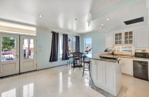 Morgan Hill House | Private and quiet guest house nestled in the hills of Morgan Hill. Ideal for medical professionals, couples, and extended stays seeking peace, privacy, and easy access to Kaiser and South Bay amenities.