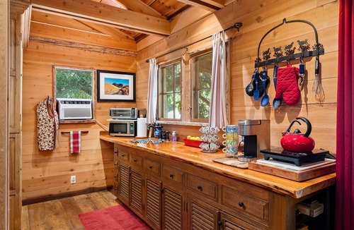 San Luis Obispo Cabin | Private Creekside Cabin in See Canyon | Gated | Near Avila, Pismo & SLO