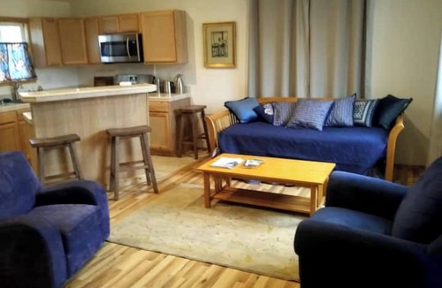 Fort Bragg House | Private Garden Home near beach&downtown Ft.Bragg-quiet & nice!