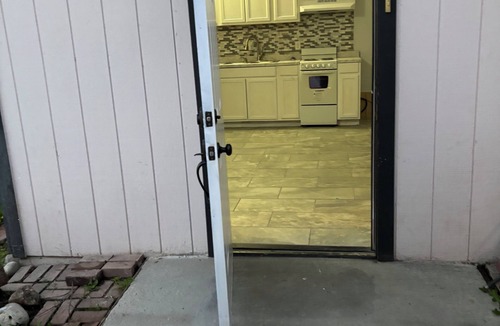 Porterville Apartment | Private Guest House Cozy & Clean Living Room + Bath Great Location