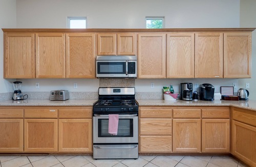 Indio House | Private home,2 King Beds, near Empire Polo, Tennis, Pools, Coachella, Horse Pk,