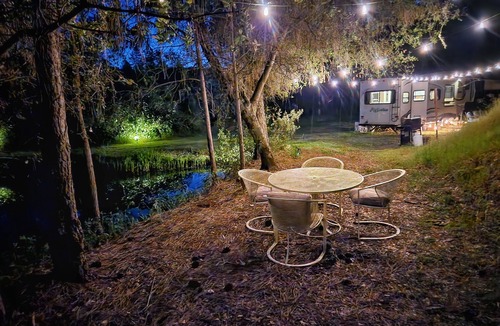 Cedar Ridge House | Private Pond Retreat - Canoe Fire Pit Stargazing