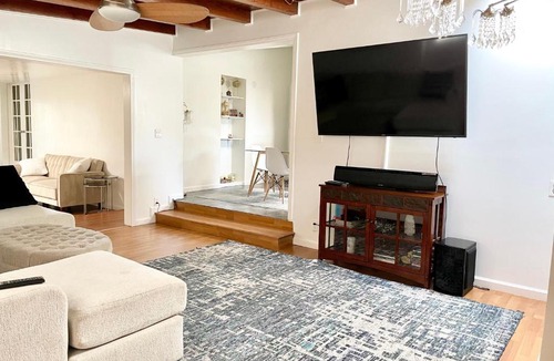 Winnetka House | Private Pool and Spa Family Friendly 3BR Home Sleeps 10