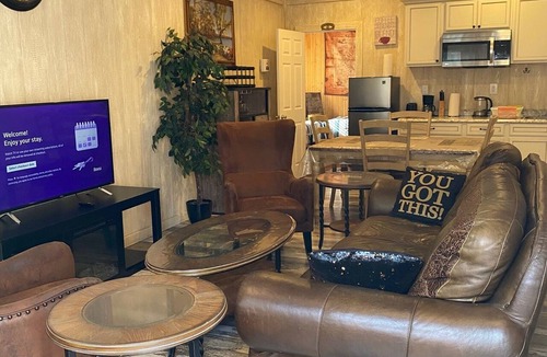 Citrus Heights Apartment | Private Spacious Unit. King bed/2 twin xl beds