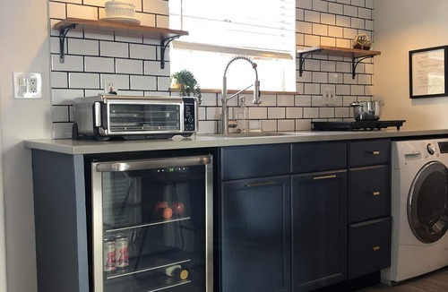 Green Lake Apartment | Private, Stand-Alone Apartment, 2 blocks from Greenlake