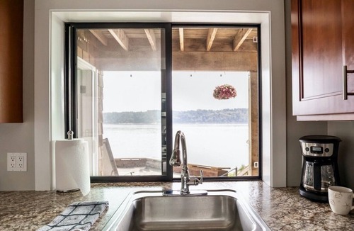 Gig Harbor House | Private Waterfront Escape